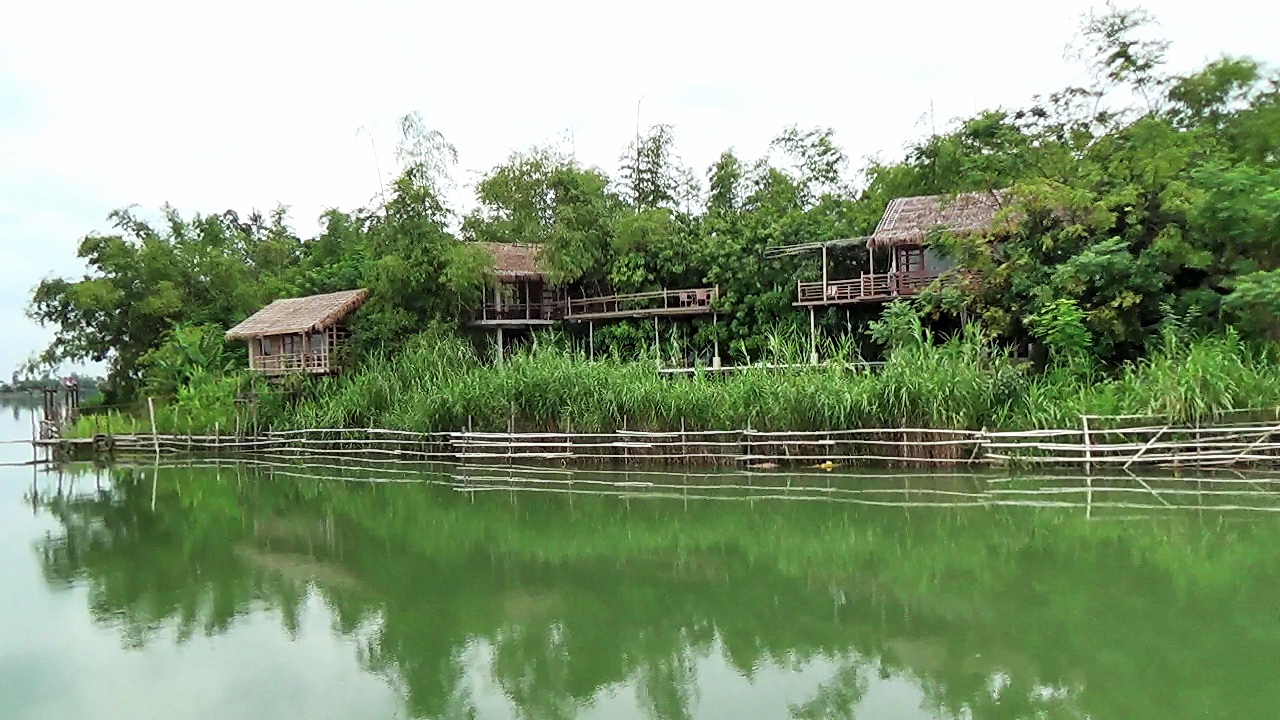 Bamboo pavilion at the restored riverbank today