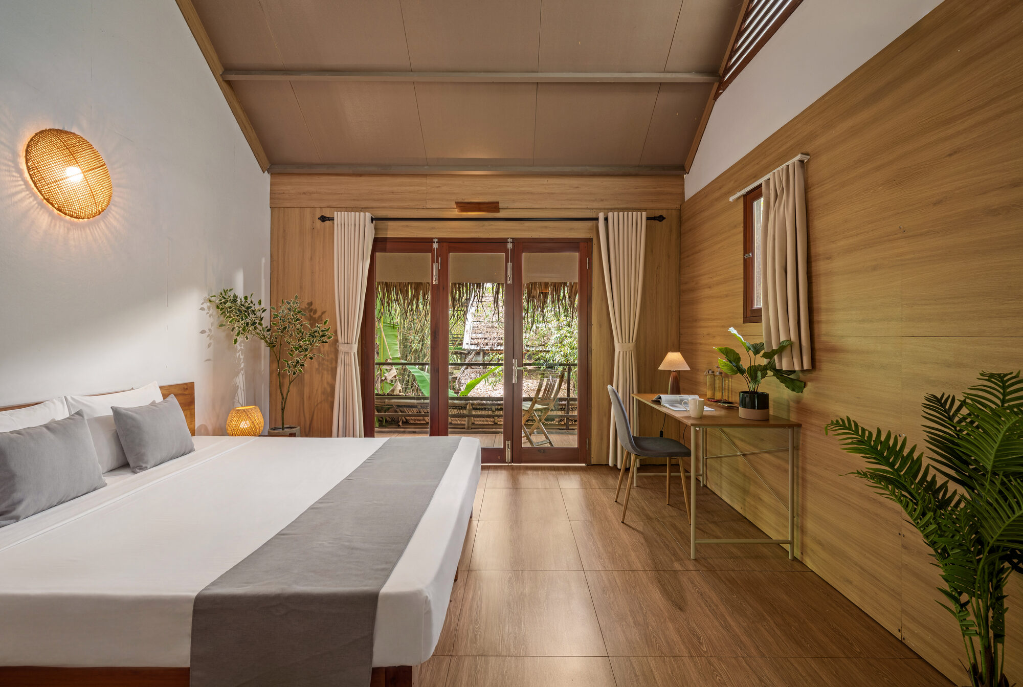 Bamboo Grove Room — 6